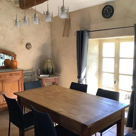 דירה Le Figuier Tulette